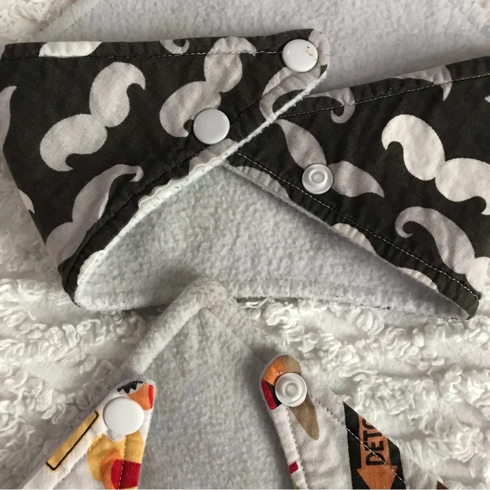 Bandanna style baby bibs snap closure